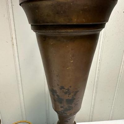Antique Brass Lamp. (Untested)