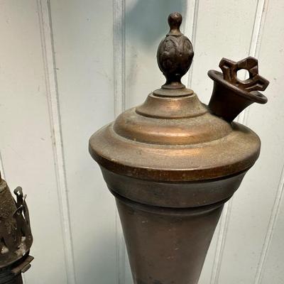 Antique Brass Lamp. (Untested)