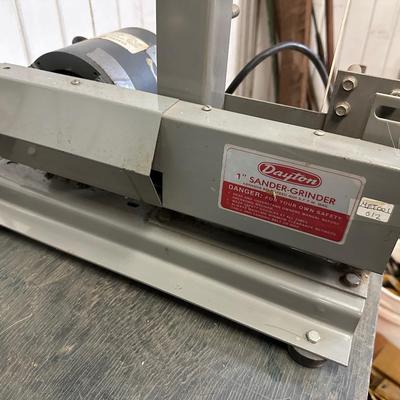 Dayton 1â€ Belt Sander