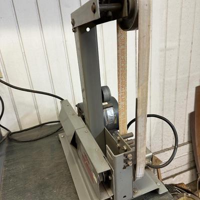 Dayton 1â€ Belt Sander