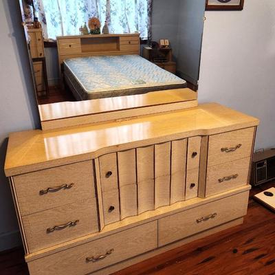 Lot #129 MidCentury Modern Dresser - 8 Drawers