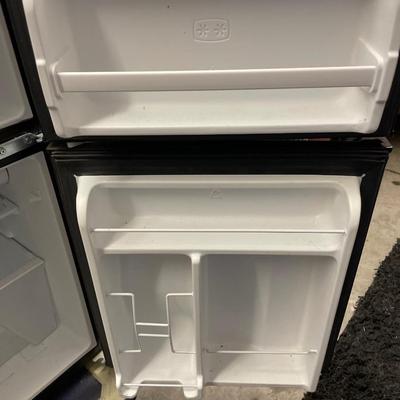 Whirlpool mini refrigerator and freezer