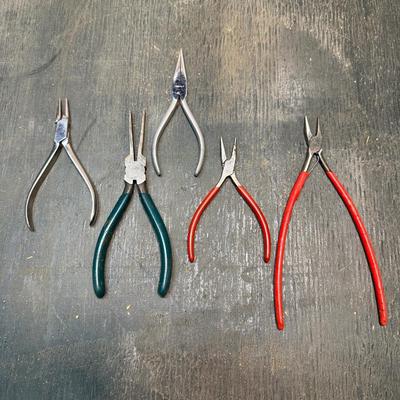 Needle Nose Pliers