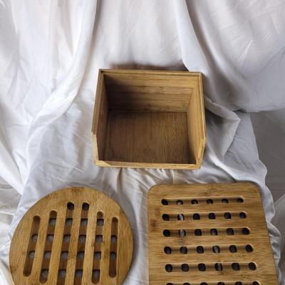3 vintage bamboo kitchen items
