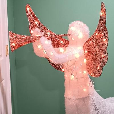 LOT 4: 5 Foot Light-Up Christmas Angel