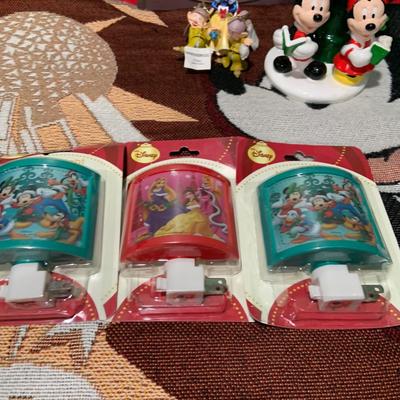LOT:54: Collection of Disney Ornament, Collectables, Blanket Books Cards and More, Including a Box Set of Snow White Ornaments