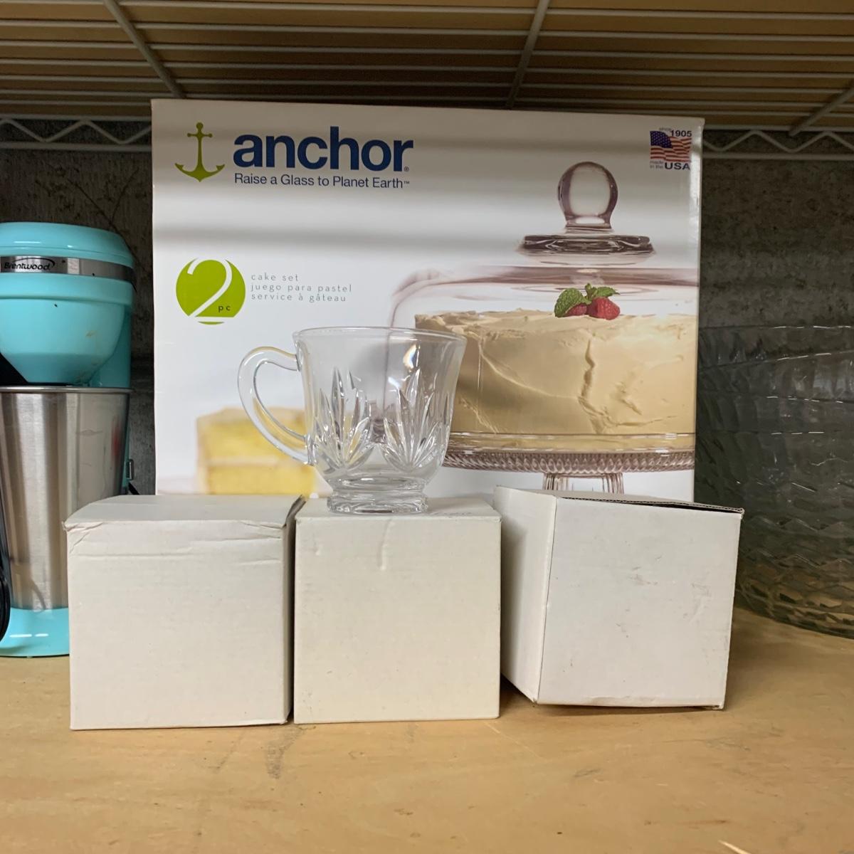 LOT56 Kitchen Closet Lot Includes Brentwood Shake Mixer In MCM Blue