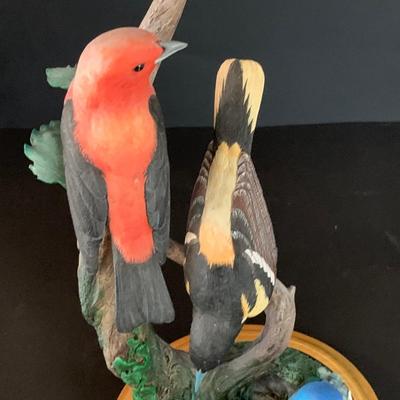 LOT 137: Danbury Mint Summer Serenade 4 Colorful Bird Figurine