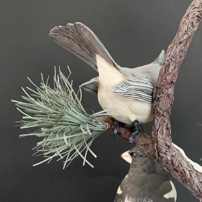LOT 138: Danbury Mint Winter Quartet - Birds Figurine