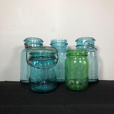 LOT 4M: Vintage Blue & Green Ball Mason Jars - Ideal, Wire Side, American Heritage