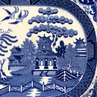 LOT 38M; Royal Staffordshire Tonaquin Crescent China Plates by Clarice Gliff & Barker & Till Stoneware Plate