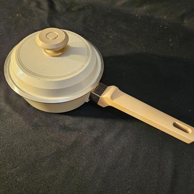 Bobby Flay, Calphalon Skillets and More (K-DW)