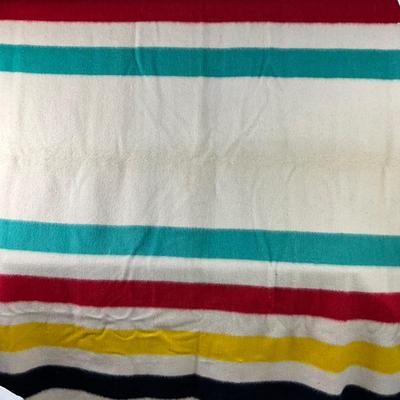 943 Vintage Hudson Bay Point 100% Wool Blanket
