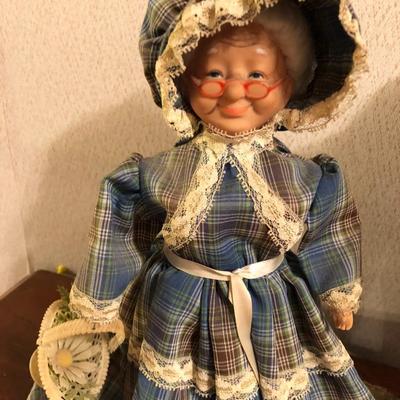 Folk Arts Weighted Door Dolls