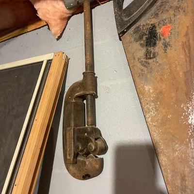 Saw Lot