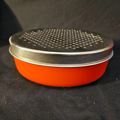 Red Rachel Ray Kitchen Items and More (K-DW)