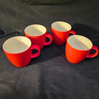 Red Rachel Ray Kitchen Items and More (K-DW)