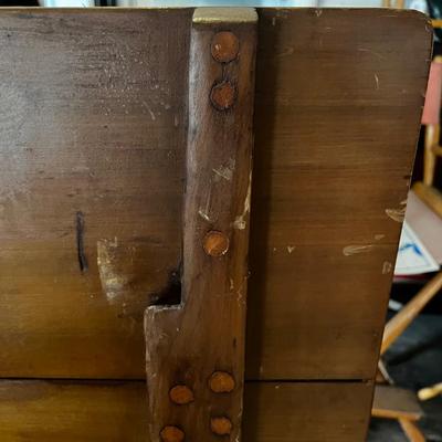 N1455 Vintage Cherry Flip-Top Storage Table