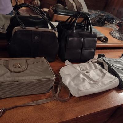 Collection of Handbags (#4)