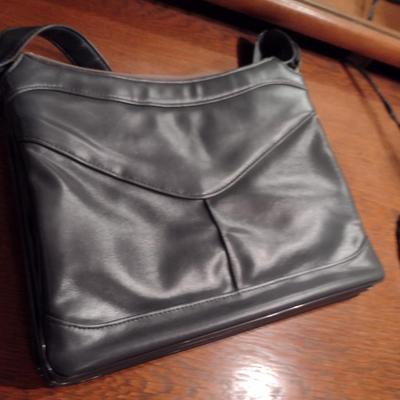 Collection of Handbags (#4)