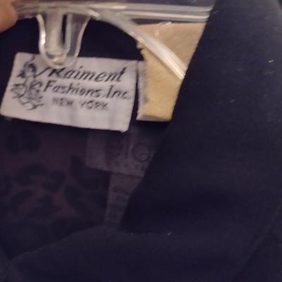 Collection of Ladies Clothing (D)