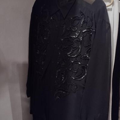 Collection of Ladies Clothing (D)