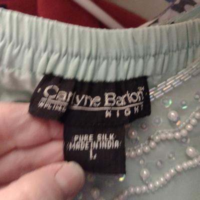 Collection of Ladies Clothing (D)