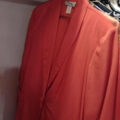 Collection of Ladies Clothing (D)