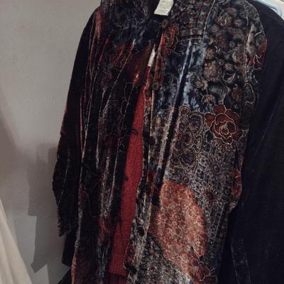 Collection of Ladies Clothing (D)