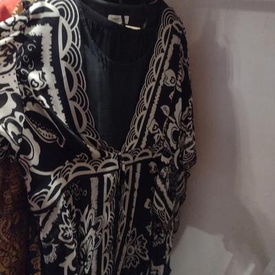 Collection of Ladies Clothing (D)