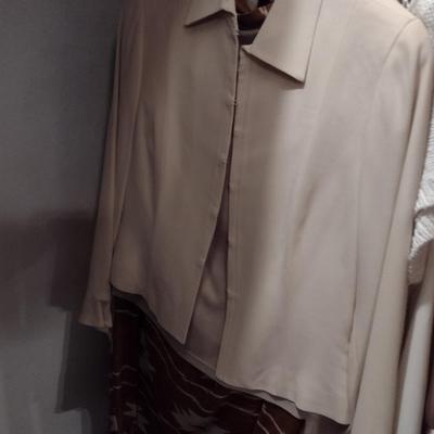 Collection of Ladies Clothing (D)