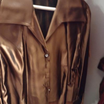 Collection of Ladies Clothing (D)