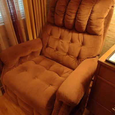 La-Z-Boy Upholstered Rocker Recliner