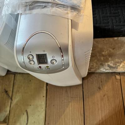 W1482 Holmes Dehumidifier