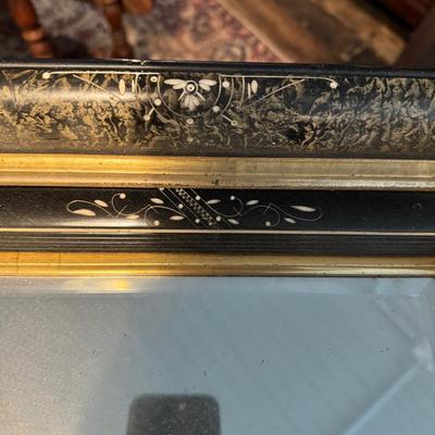 1490 Mirrors & Framed Fruit
