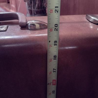 Pair of Vintage Samsonite Streamlite Faux Leather Hard Shell Suitcases