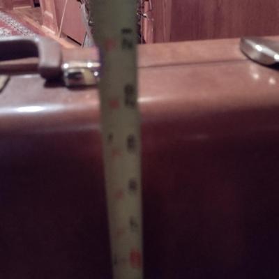 Pair of Vintage Samsonite Streamlite Faux Leather Hard Shell Suitcases