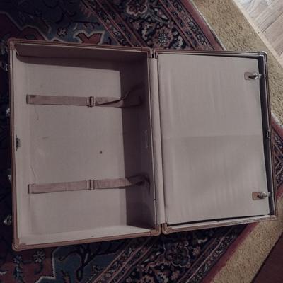 Pair of Vintage Samsonite Streamlite Faux Leather Hard Shell Suitcases