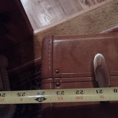 Pair of Vintage Samsonite Streamlite Faux Leather Hard Shell Suitcases