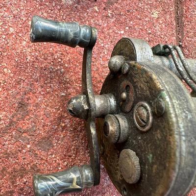 Four Vintage Fishing Reels (4)