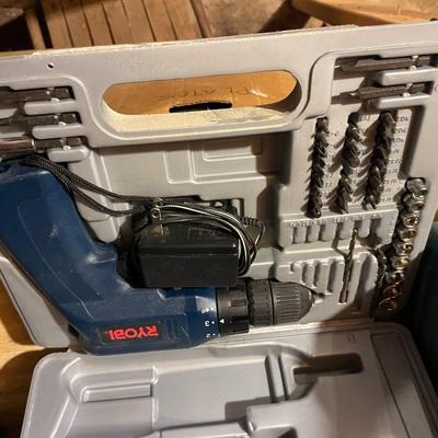 Small Handheld Power Tools Lot