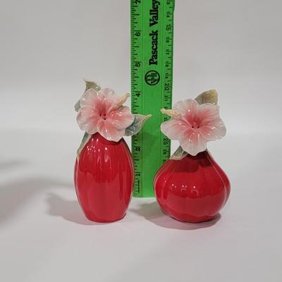 FRANZ Hibiscus porcelain salt / pepper shakers