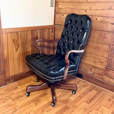 FAIRFIELD CHAIR CO. ~ Hurwitz Mintz ~ Black Leather Tufted Office Chair ~ With Nailhead Trim