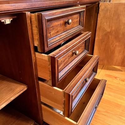 Vintage Drexel Lighted Hutch