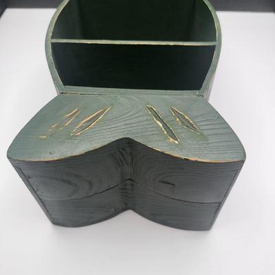 Cute Green Wood Freestanding Curio Shelf