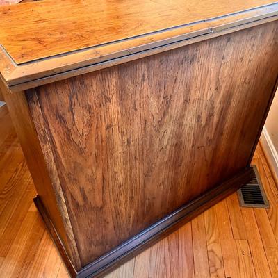 Vintage Drexel Rolling Dry Bar