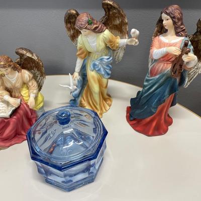 3 angels and a blue color glass jar with lid
