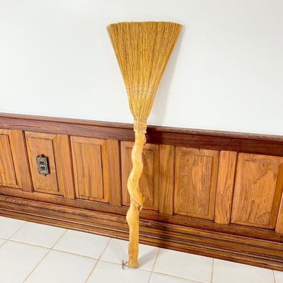 Large Decor Broom