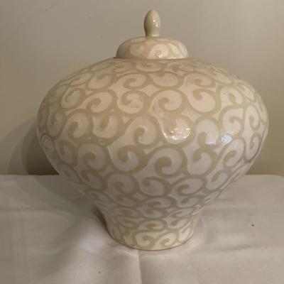 Vintage Ginger jar with Lid