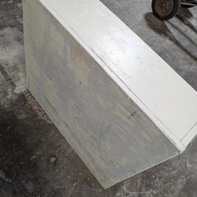 Table Top Shelving Unit